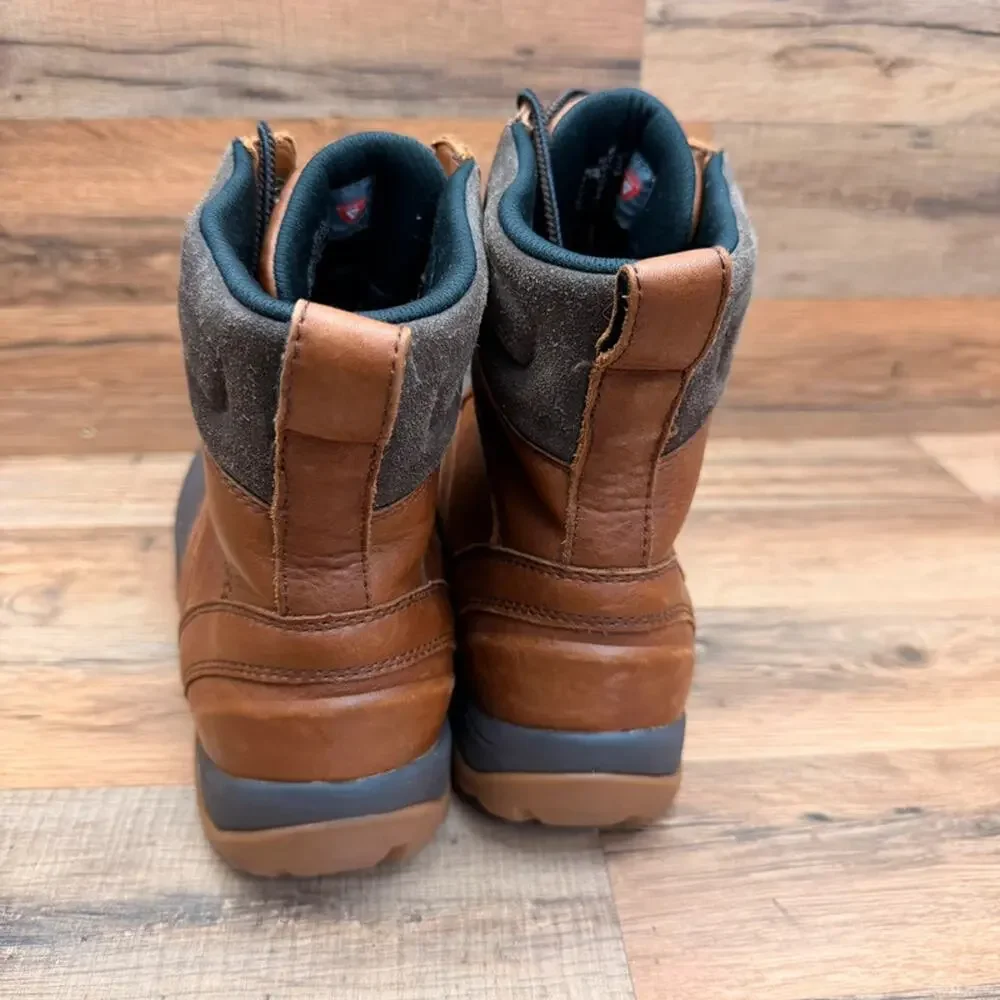 L.L. Bean Storm Chaser 5 Mens  10M Duck Boots Brown Leather Primaloft Tek 2.5